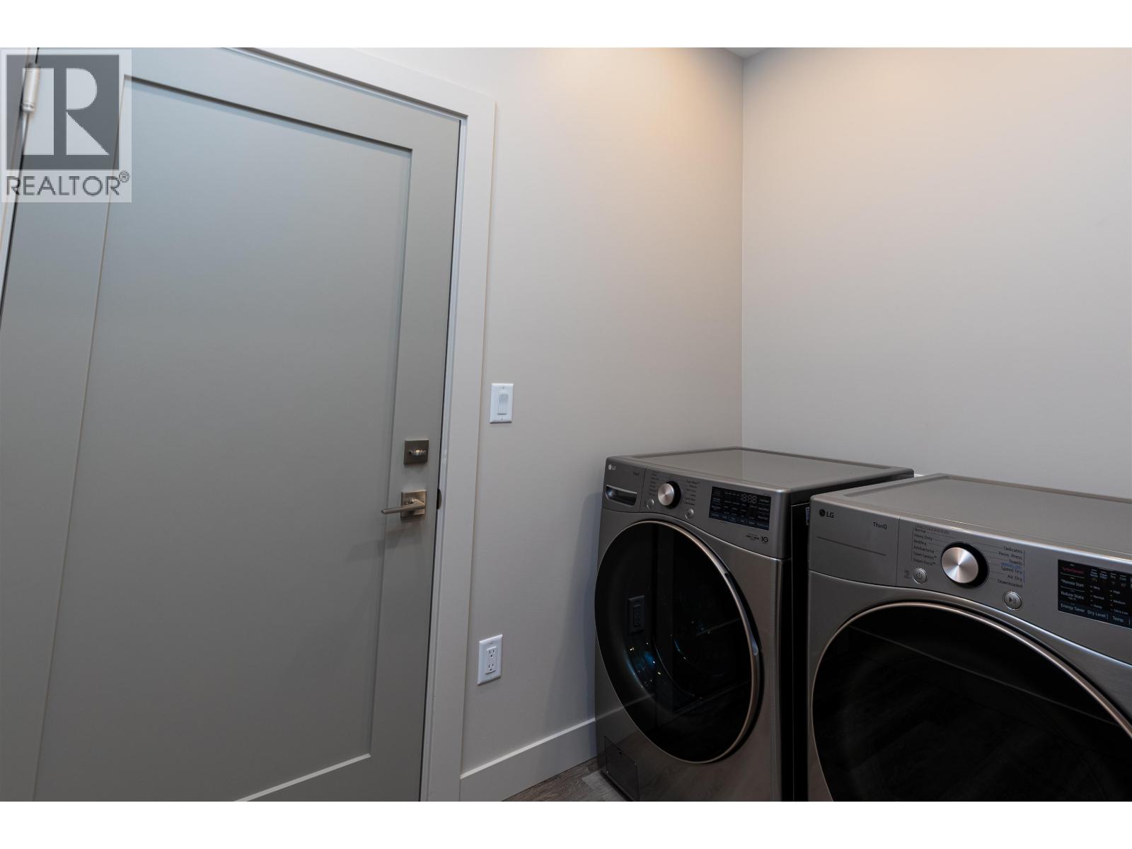 4005 NASH Drive, Terrace