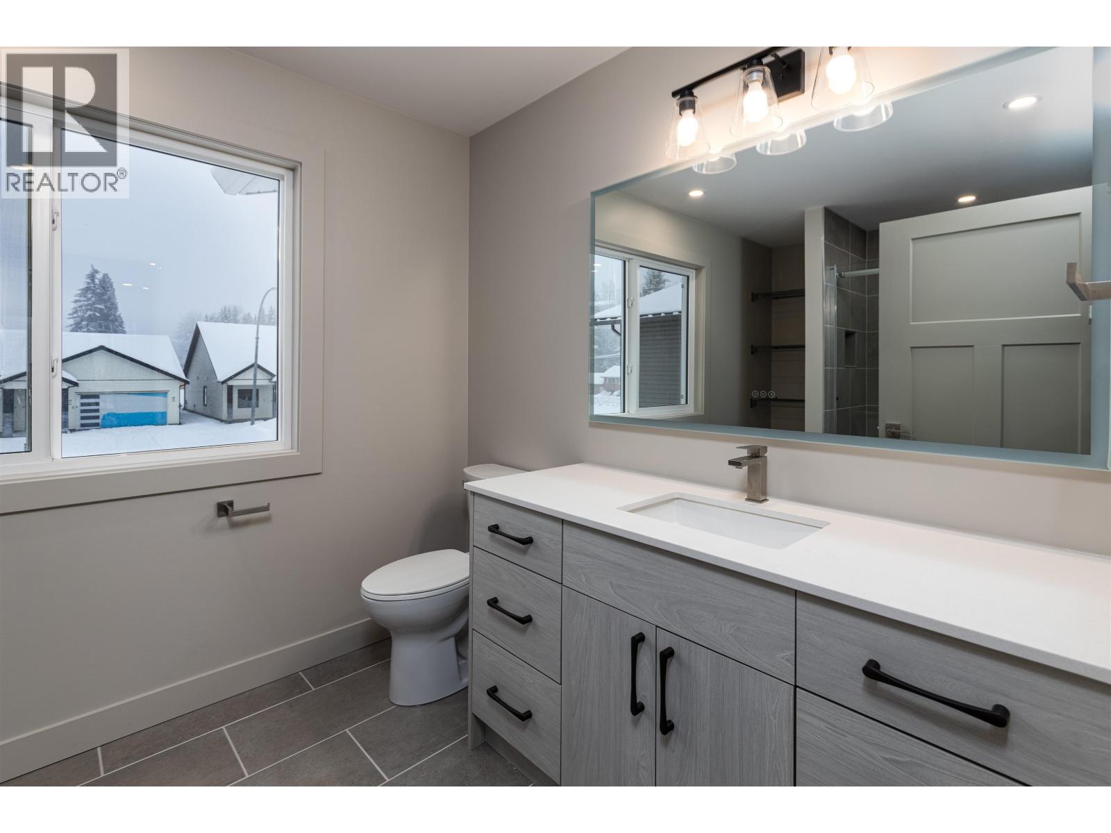 4005 NASH Drive, Terrace