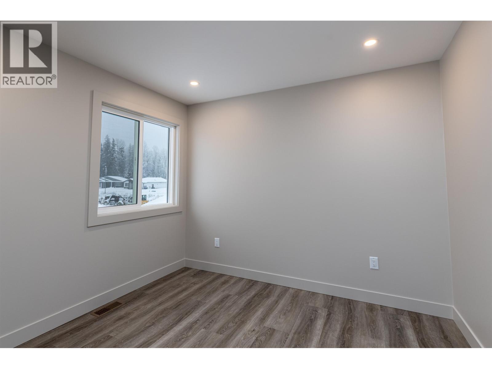 4005 NASH Drive, Terrace