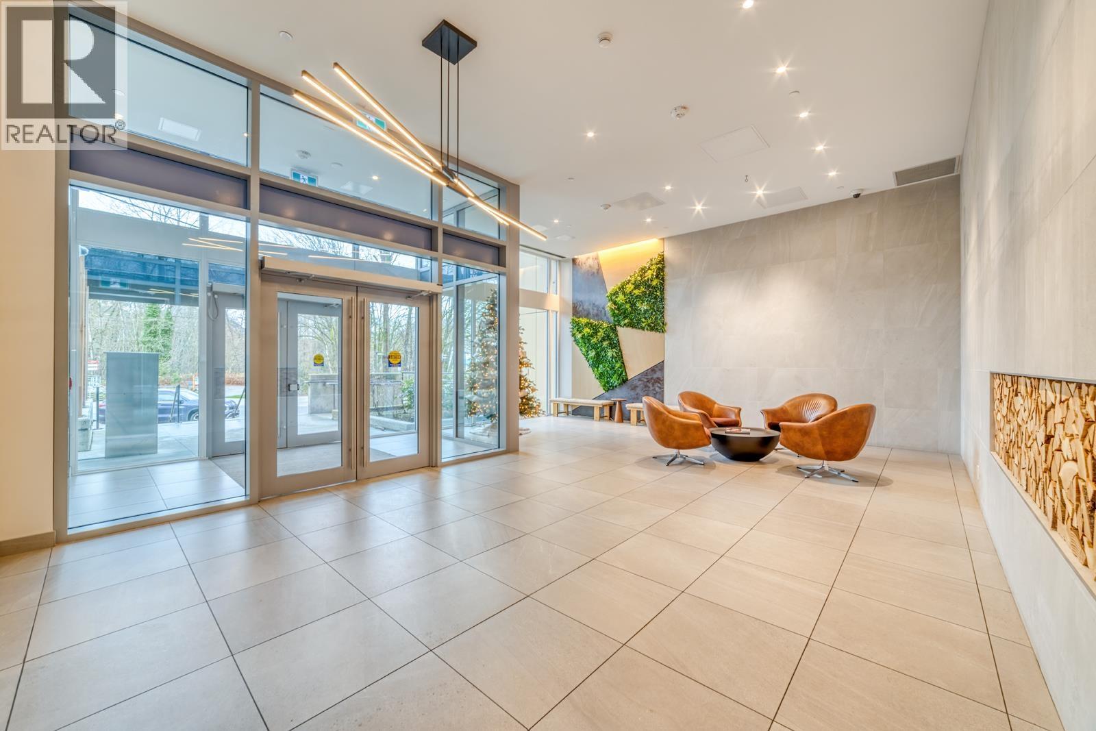 1304 1471 HUNTER STREET, North Vancouver