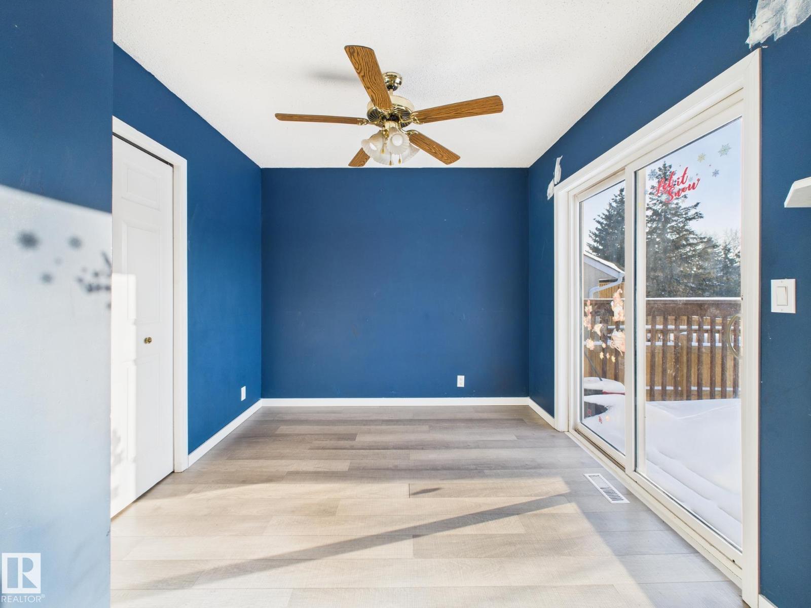 18737 70 AV NW, Edmonton