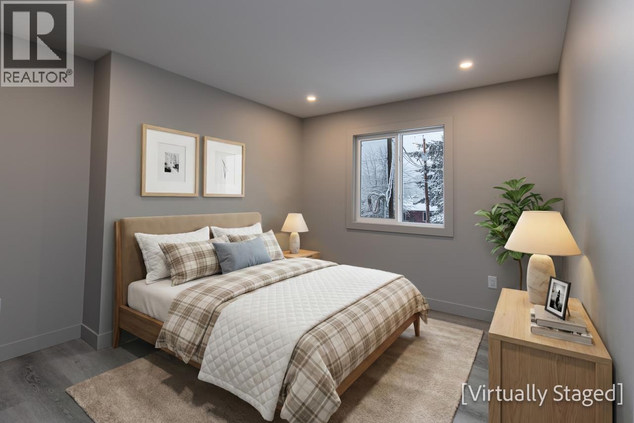 #2-4007 BENNER Street, Terrace