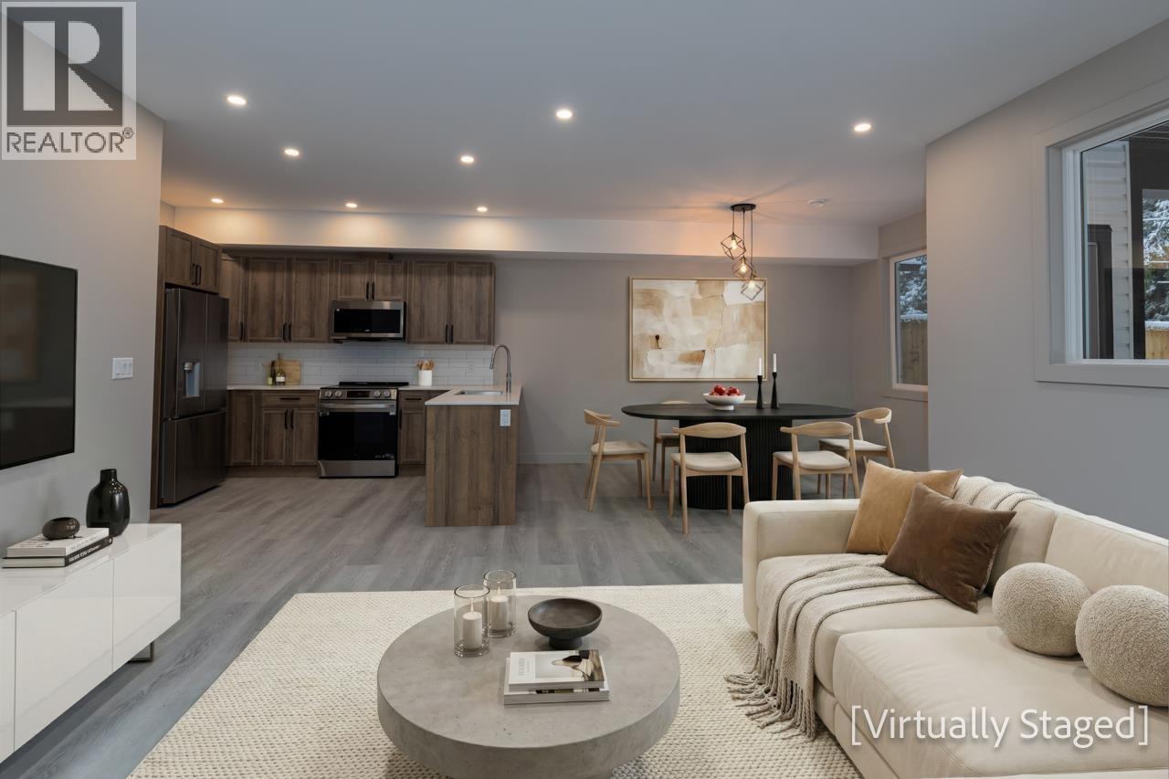 #2-4007 BENNER Street, Terrace