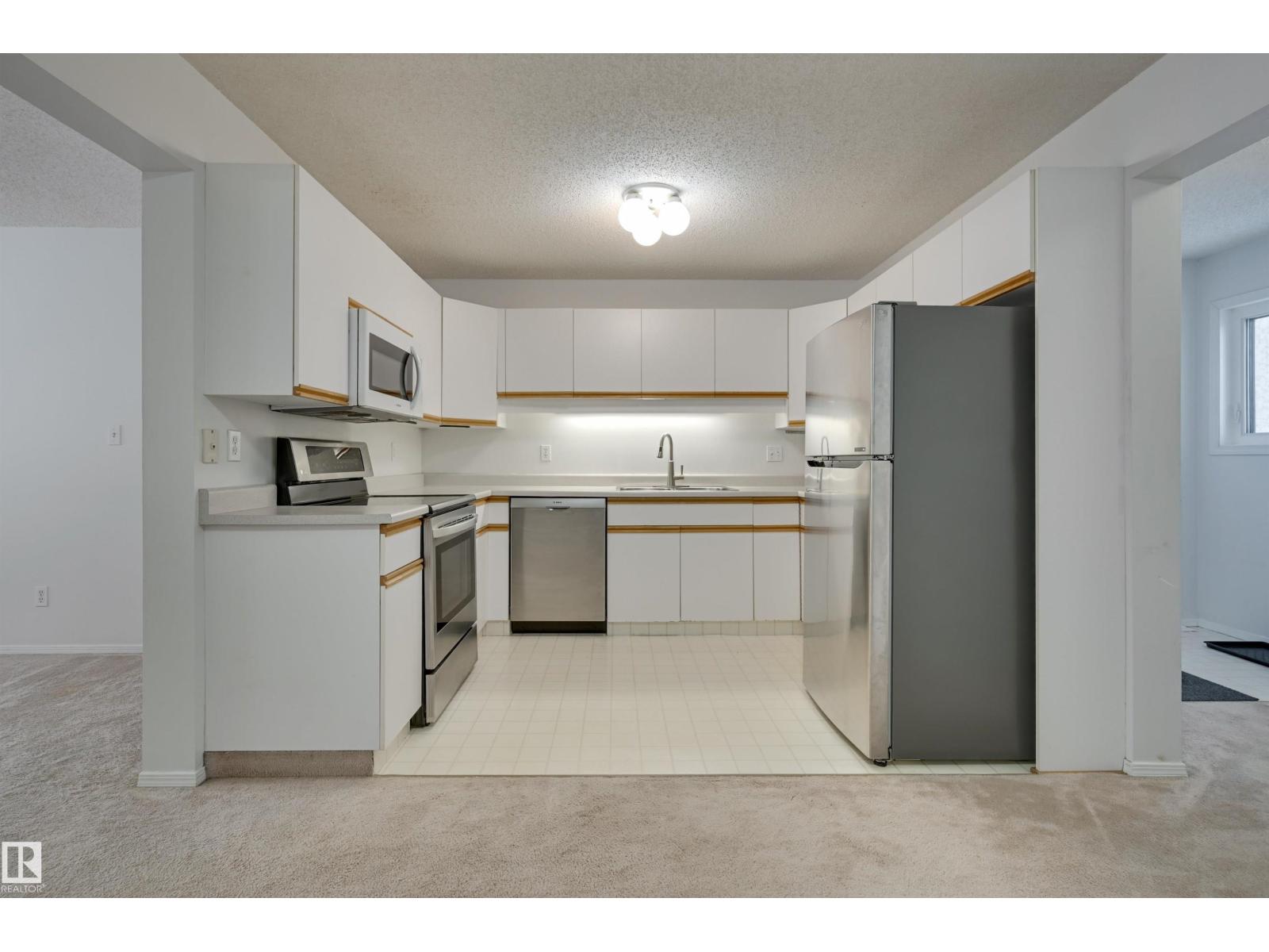 #107 8903 106A AV NW, Edmonton