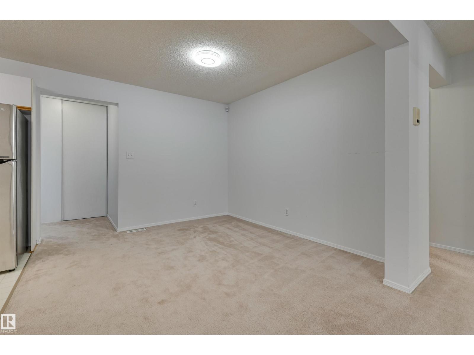 #107 8903 106A AV NW, Edmonton