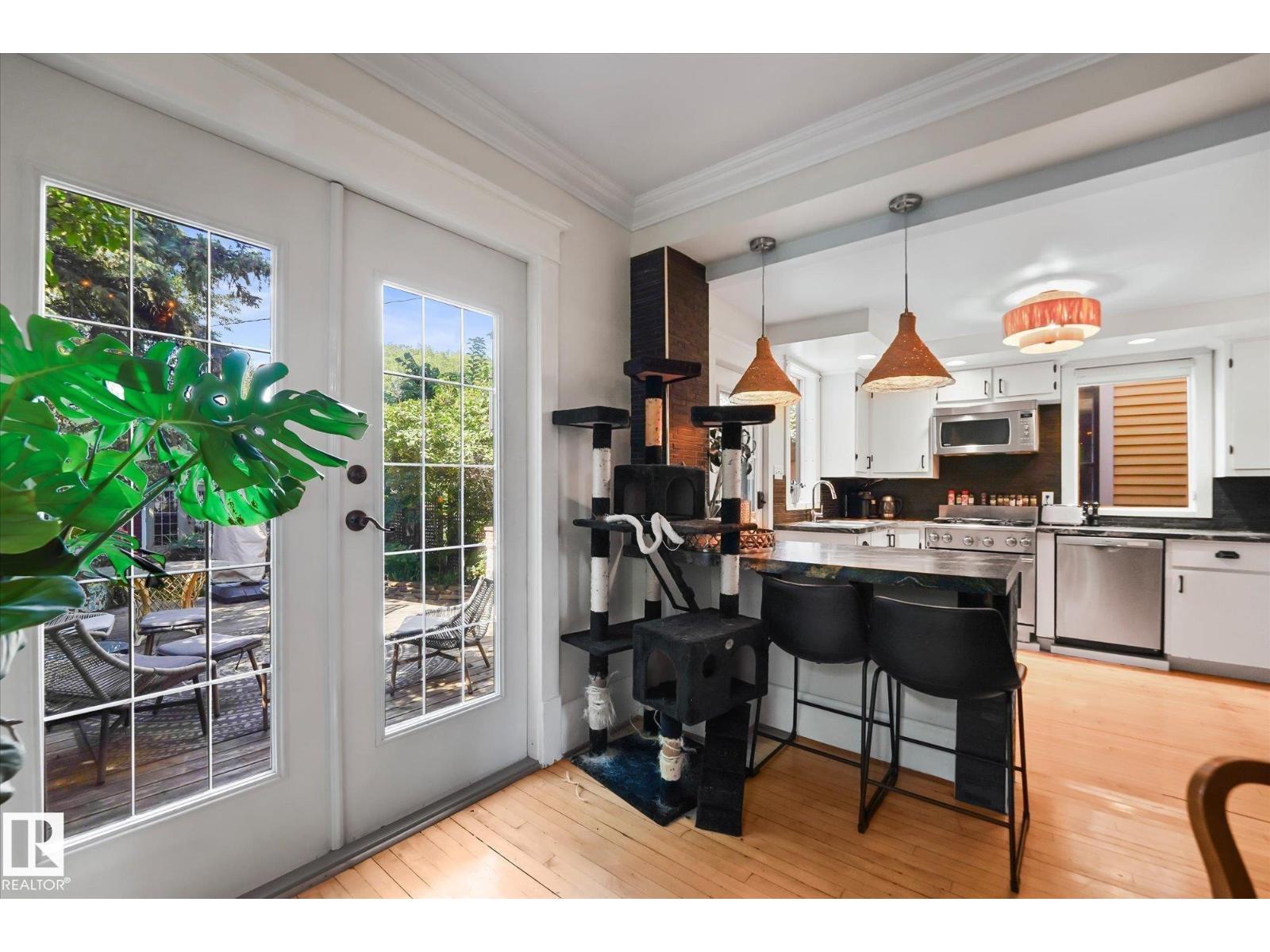 10838 126 ST NW, Edmonton