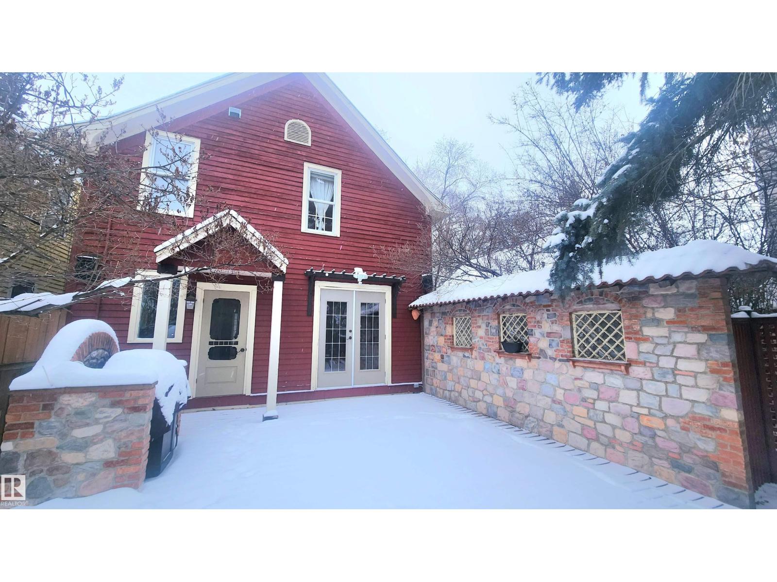 10838 126 ST NW, Edmonton