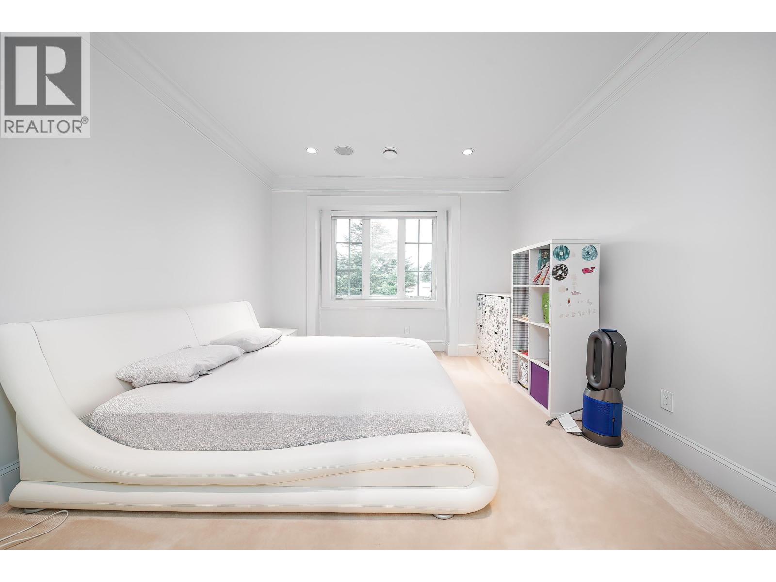 7751 SUNNYHOLME Crescent, Richmond