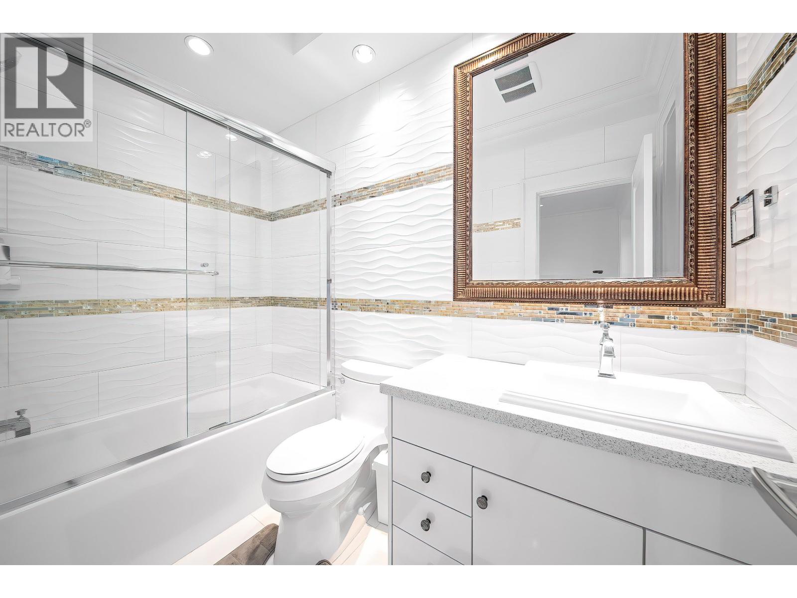 7751 SUNNYHOLME Crescent, Richmond