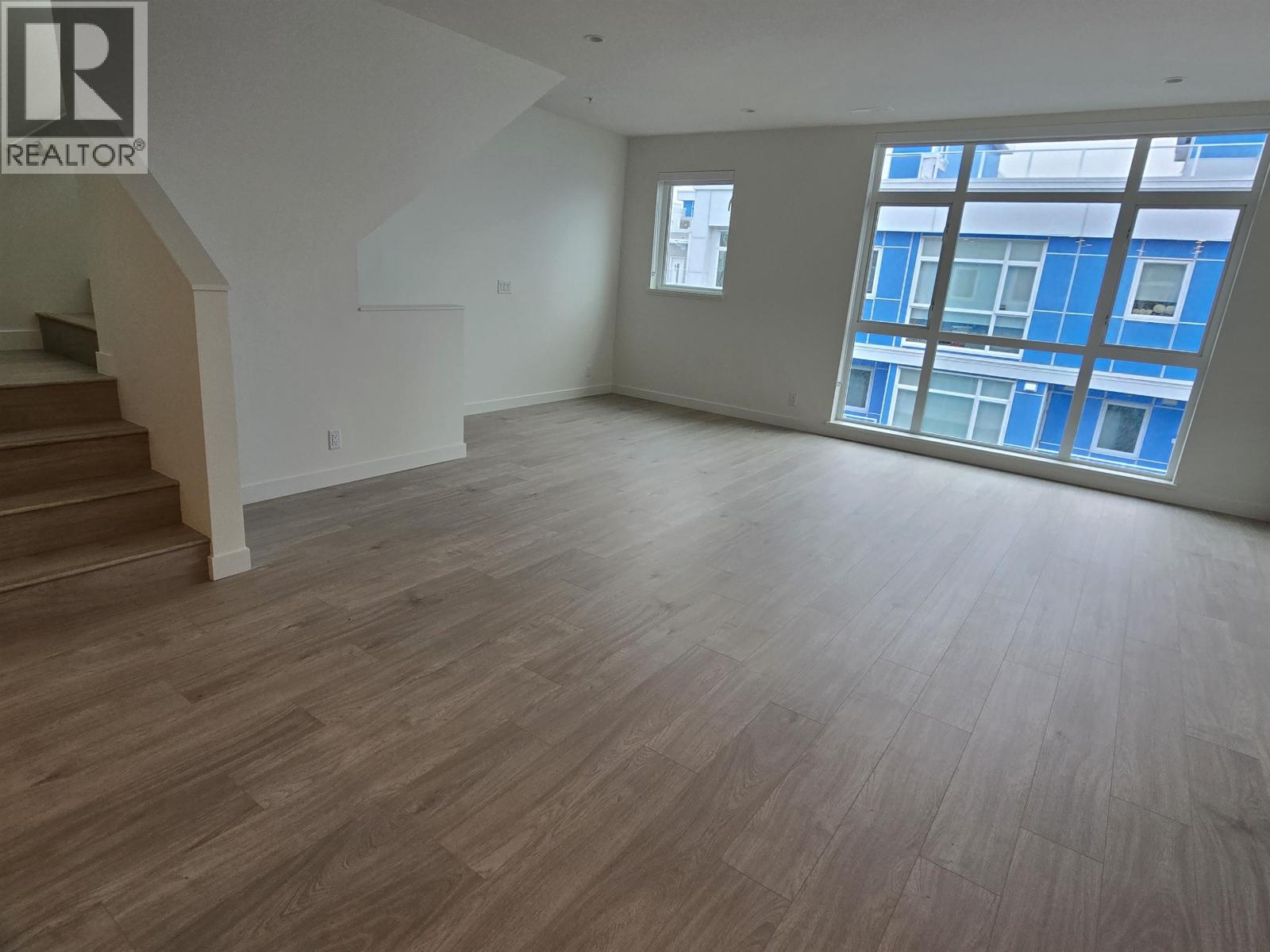 #SL65-10333 RIVER Drive, Richmond