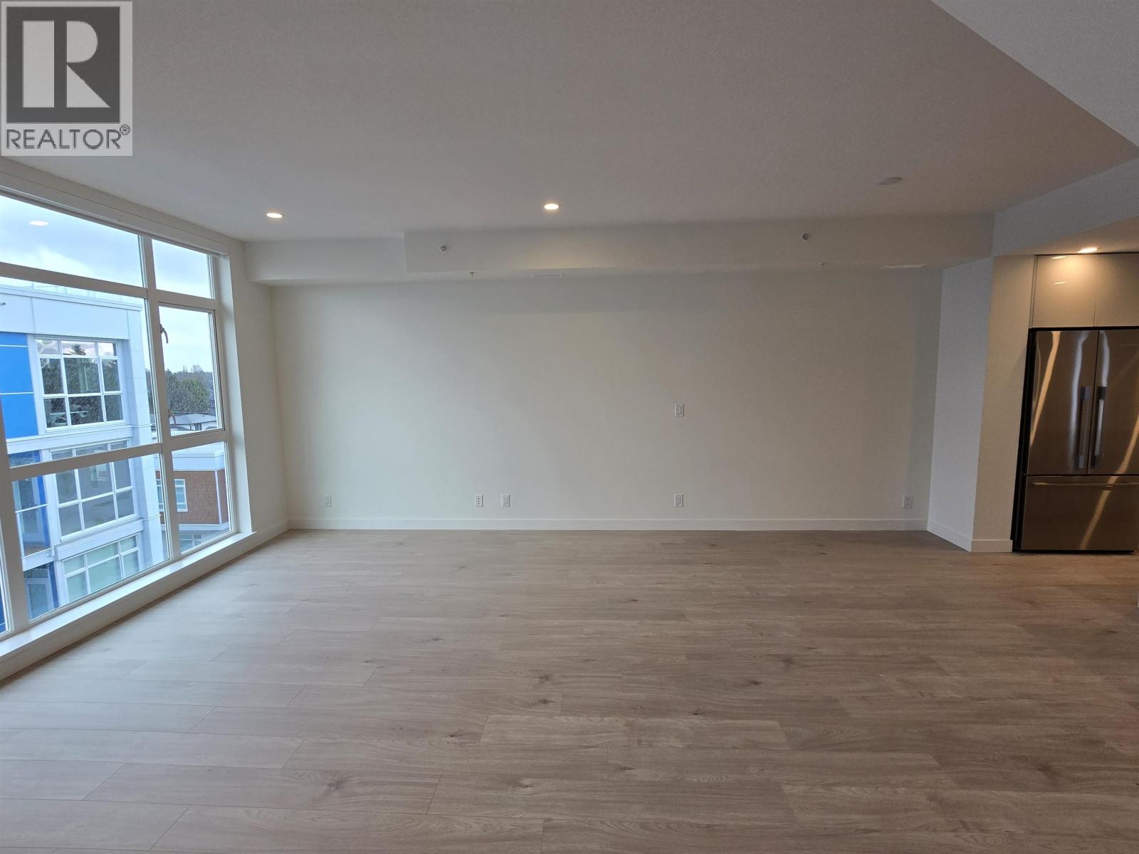 #SL65-10333 RIVER Drive, Richmond