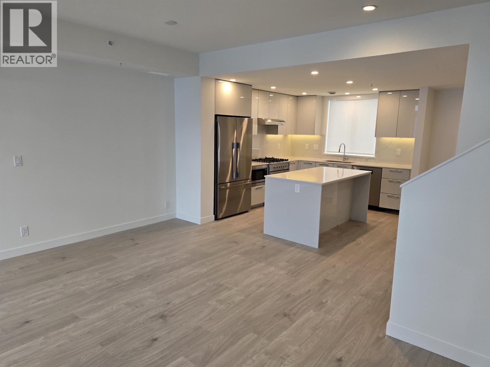 #SL65-10333 RIVER Drive, Richmond