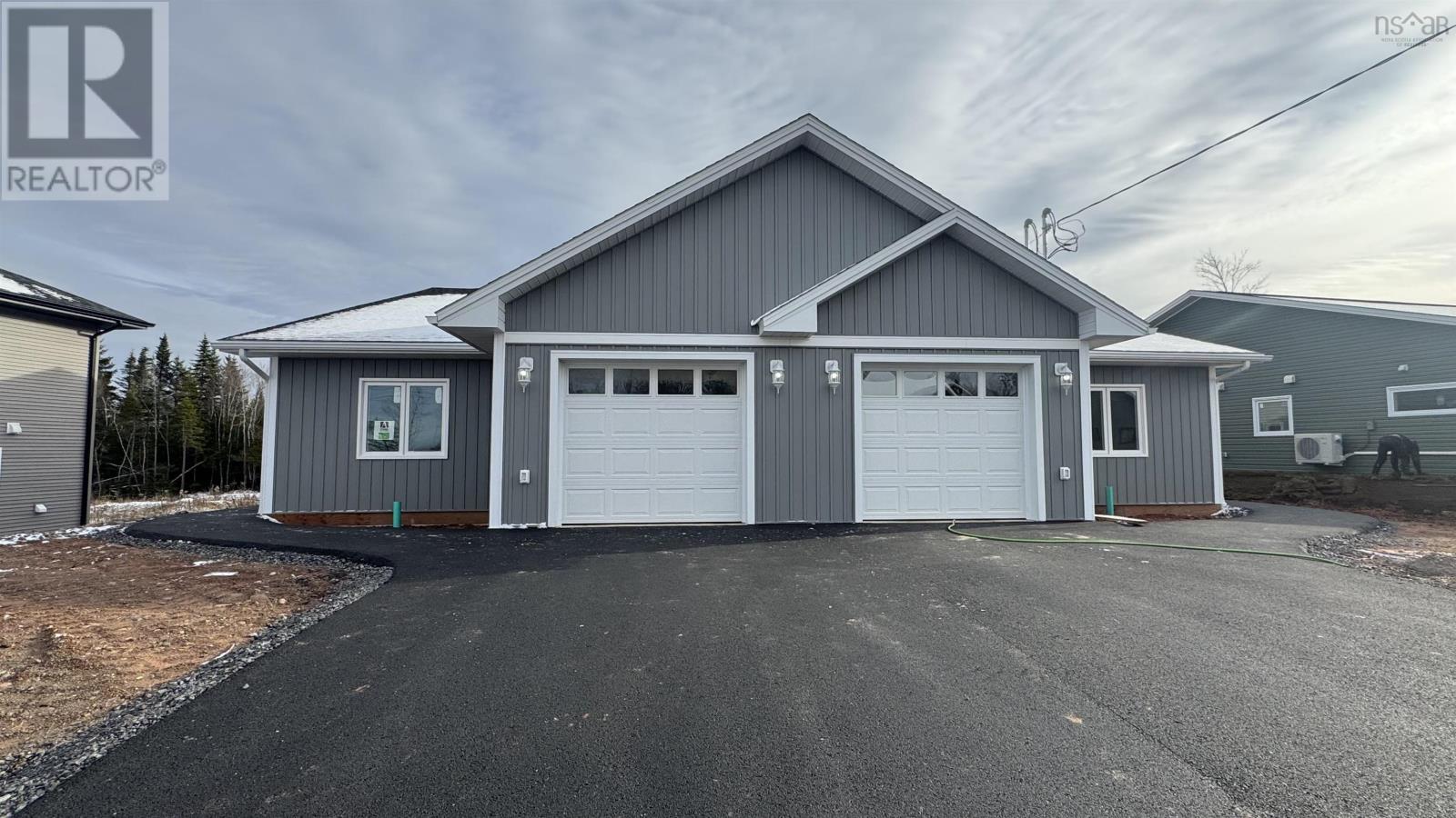 Property photo of 139 BLAINEDALE Drive