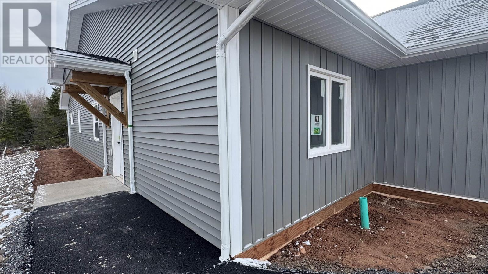 Property 26 of 44 of 139 BLAINEDALE Drive