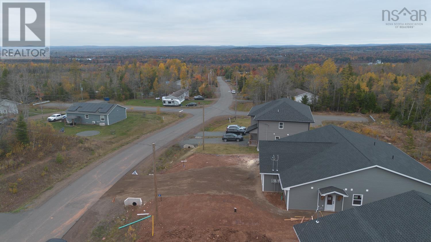 Property 25 of 44 of 139 BLAINEDALE Drive