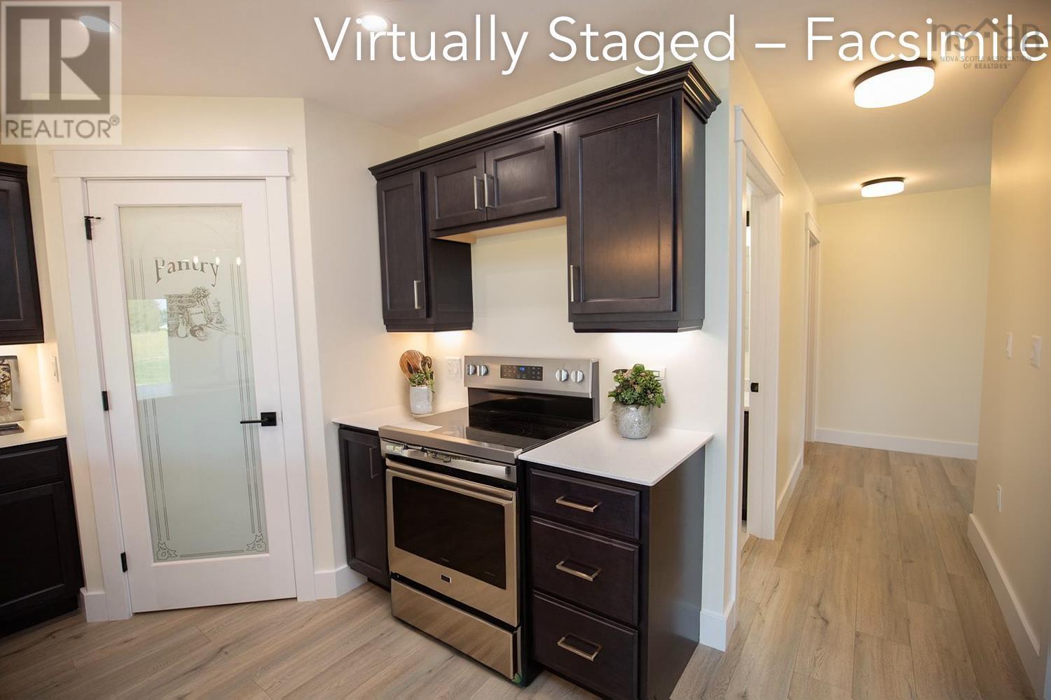 Property 7 of 44 of 139 BLAINEDALE Drive