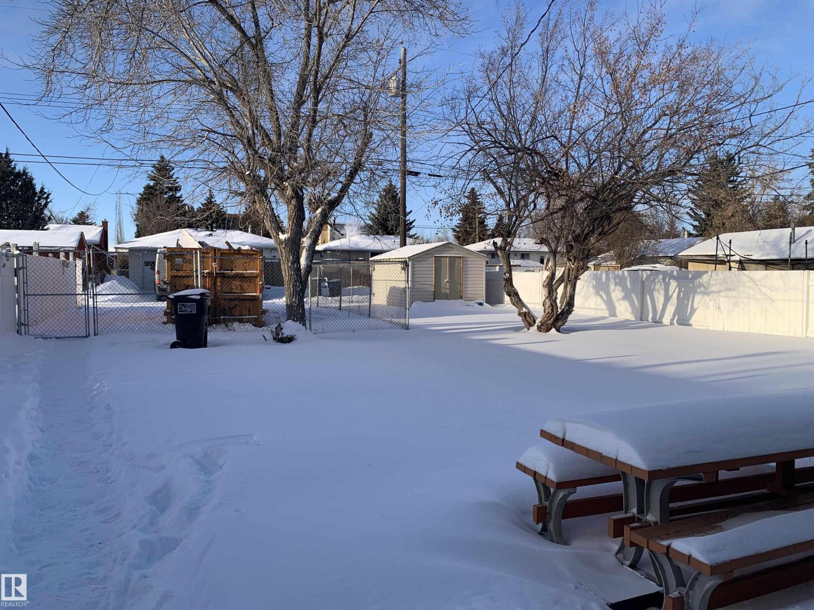 10816 163 ST NW, Edmonton