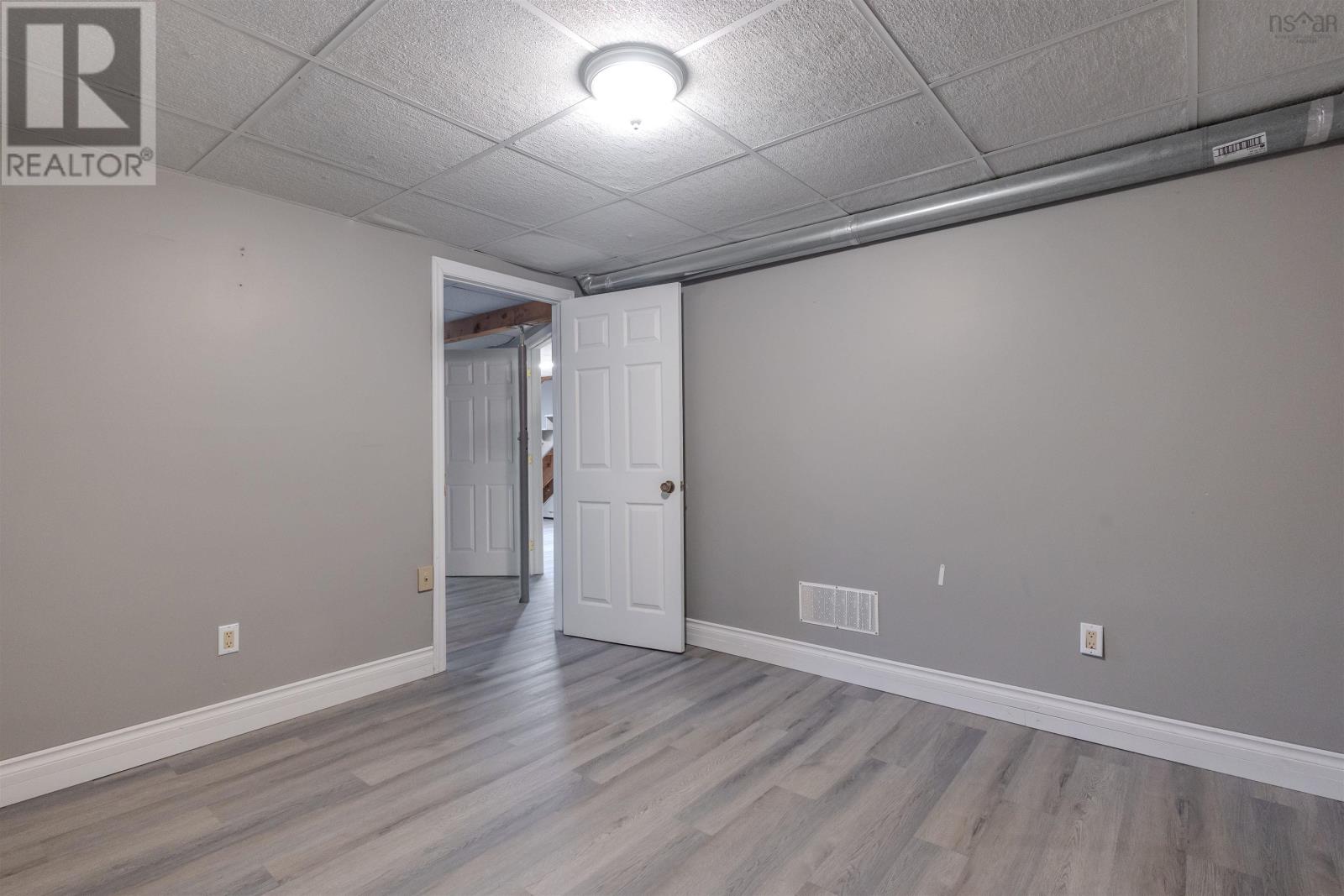 Property 22 of 39 of 47 Daley Road