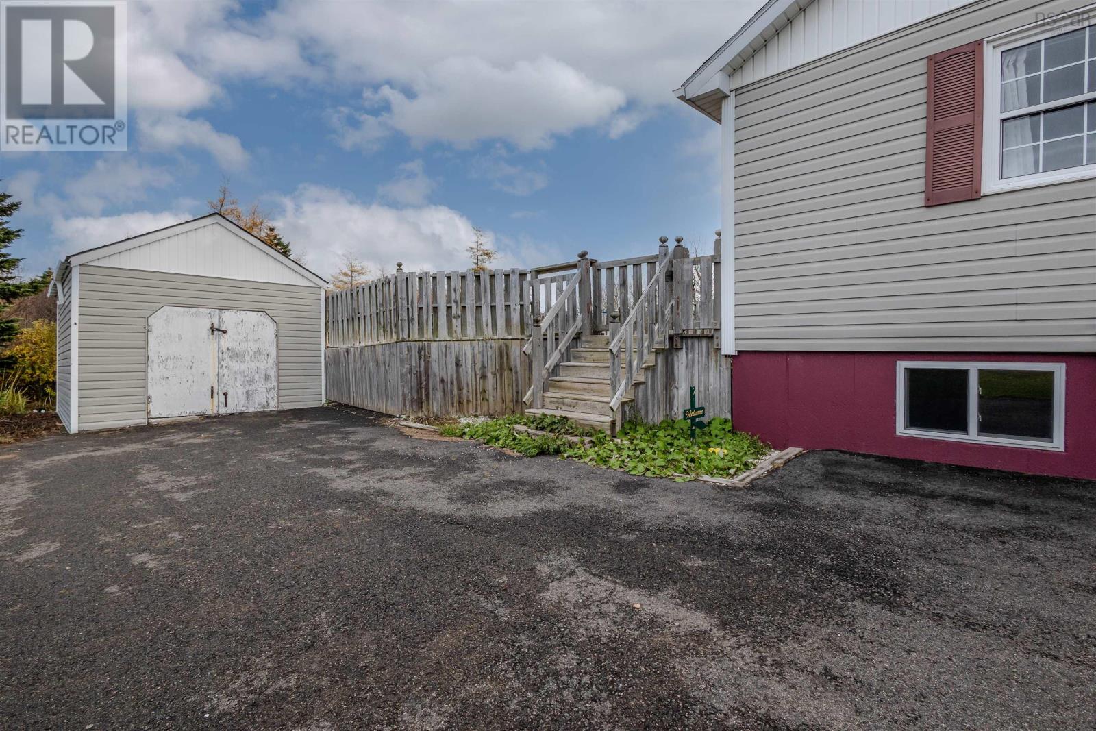 Property 14 of 39 of 47 Daley Road