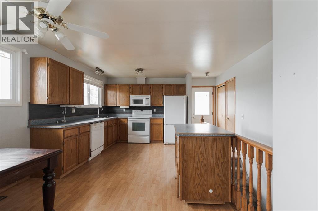 114 Highfield Street, Fort McMurray