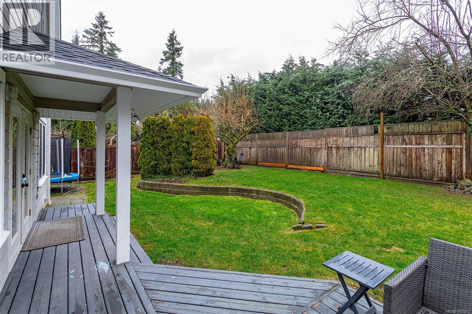 3649 Holland Ave, Cobble Hill