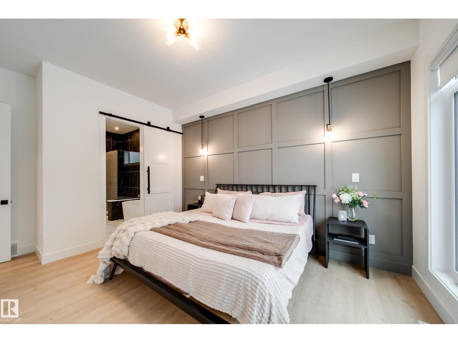 #2 20425 93 AV NW, Edmonton