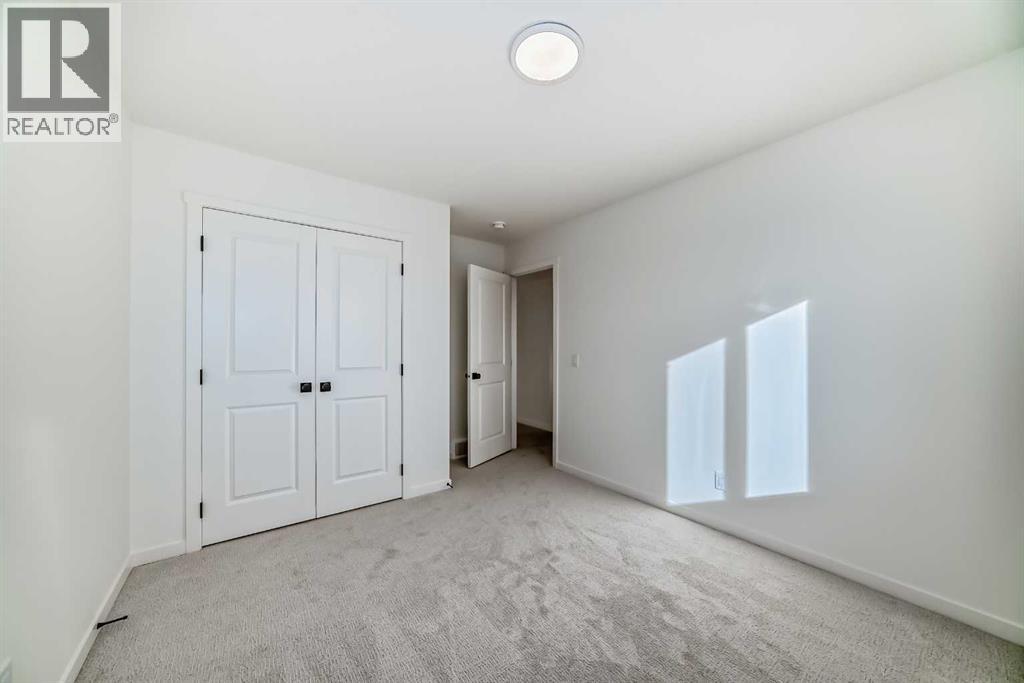 81 Southborough Square, Cochrane