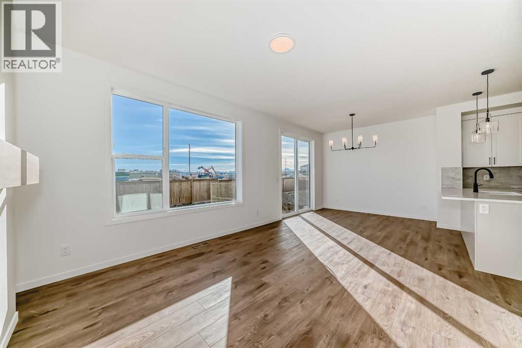 81 Southborough Square, Cochrane