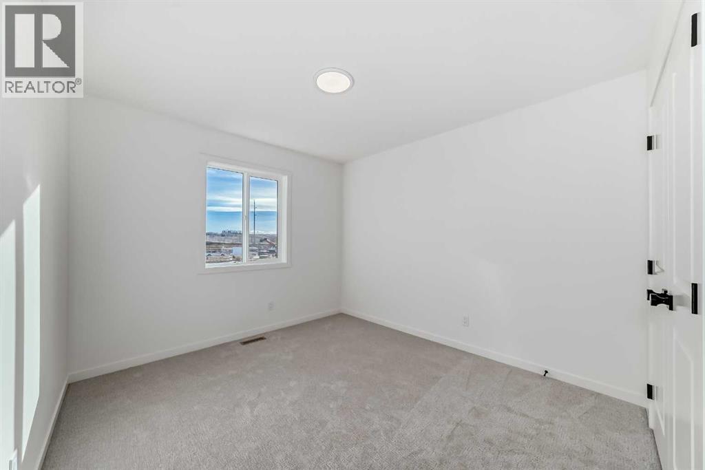 81 Southborough Square, Cochrane