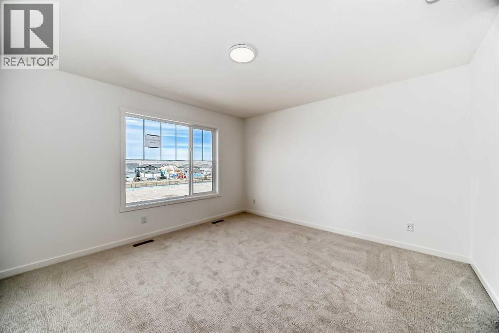 81 Southborough Square, Cochrane