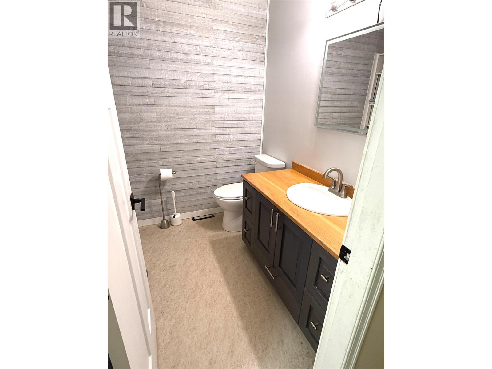 226 Brooke Drive, Chase