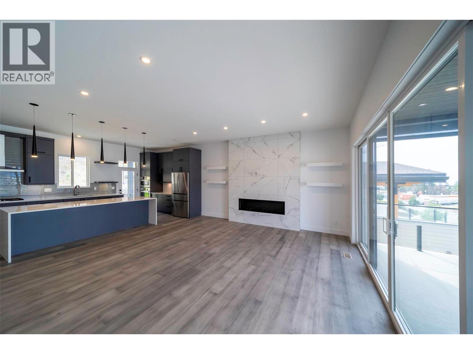  9723 Centrestone Drive, Lake Country