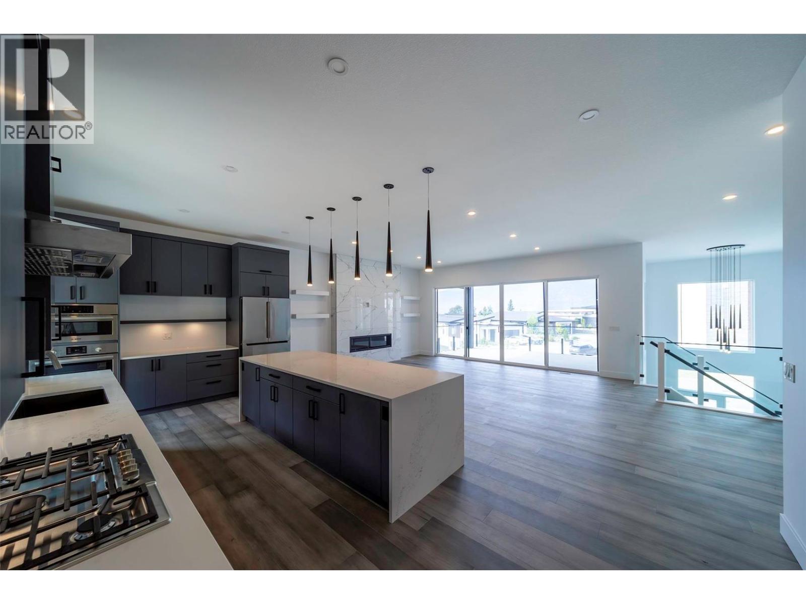  9723 Centrestone Drive, Lake Country