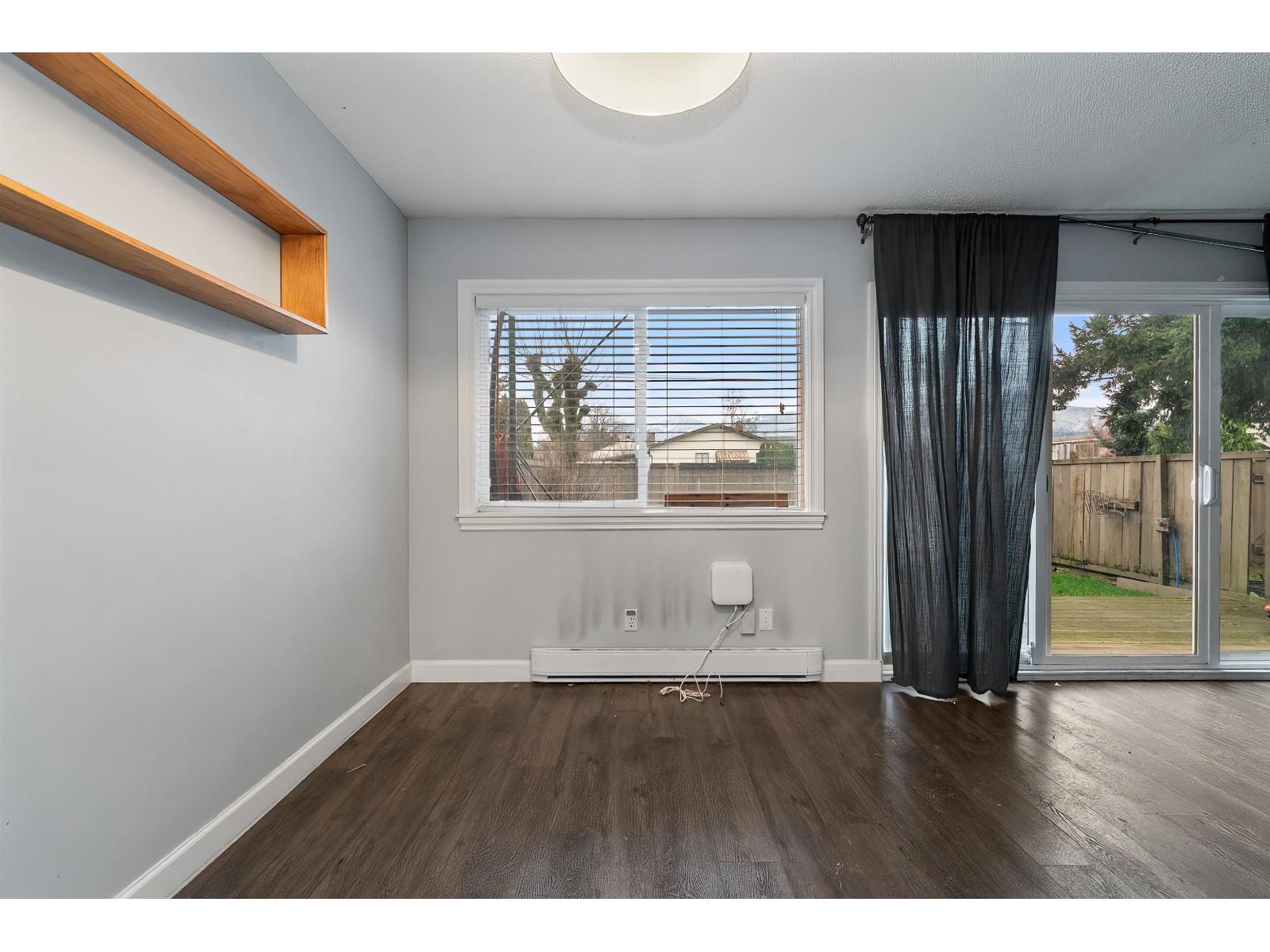 20 46689 FIRST AVENUE, Chilliwack Proper East, Chilliwack