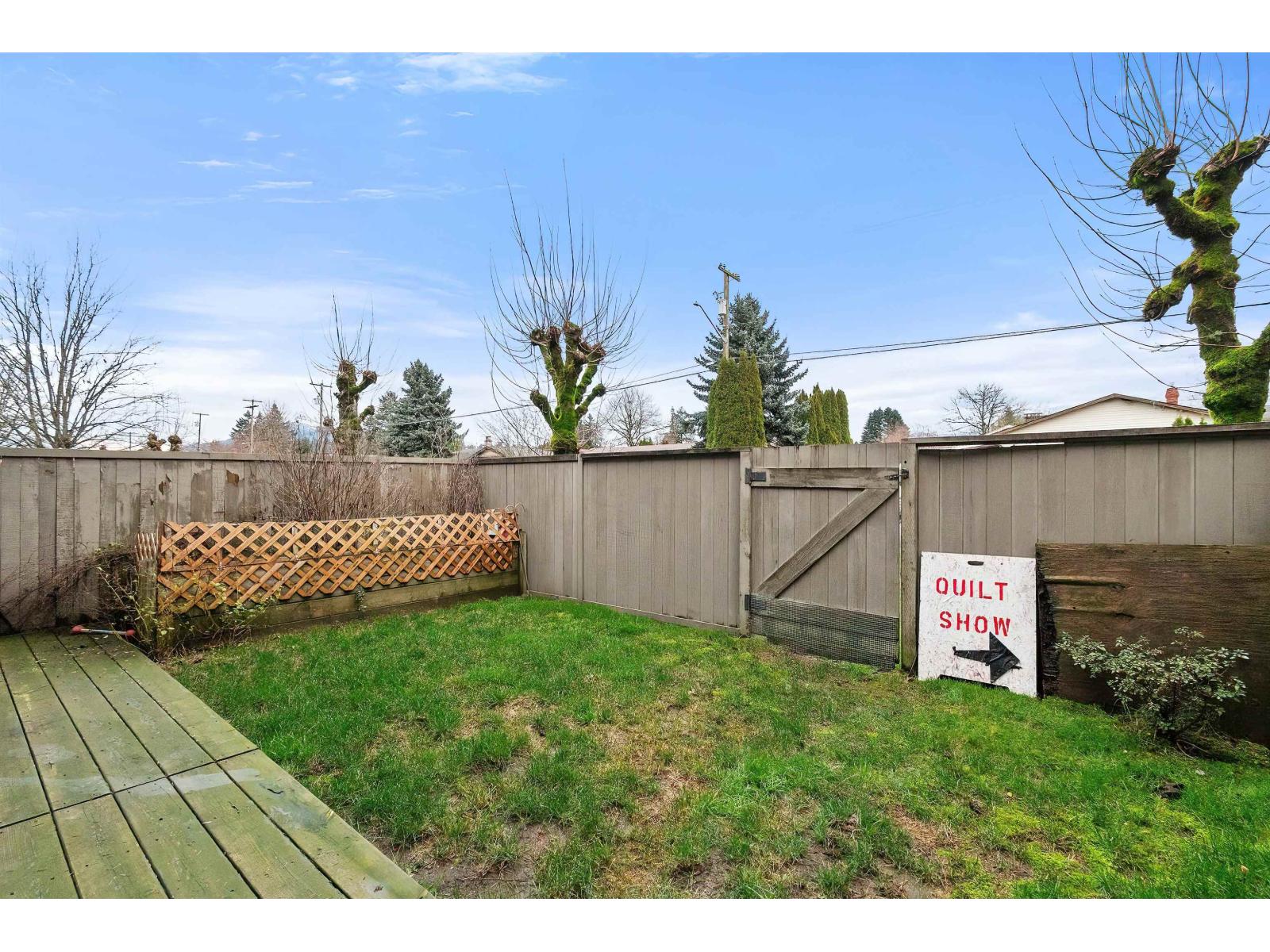 20 46689 FIRST AVENUE, Chilliwack Proper East, Chilliwack