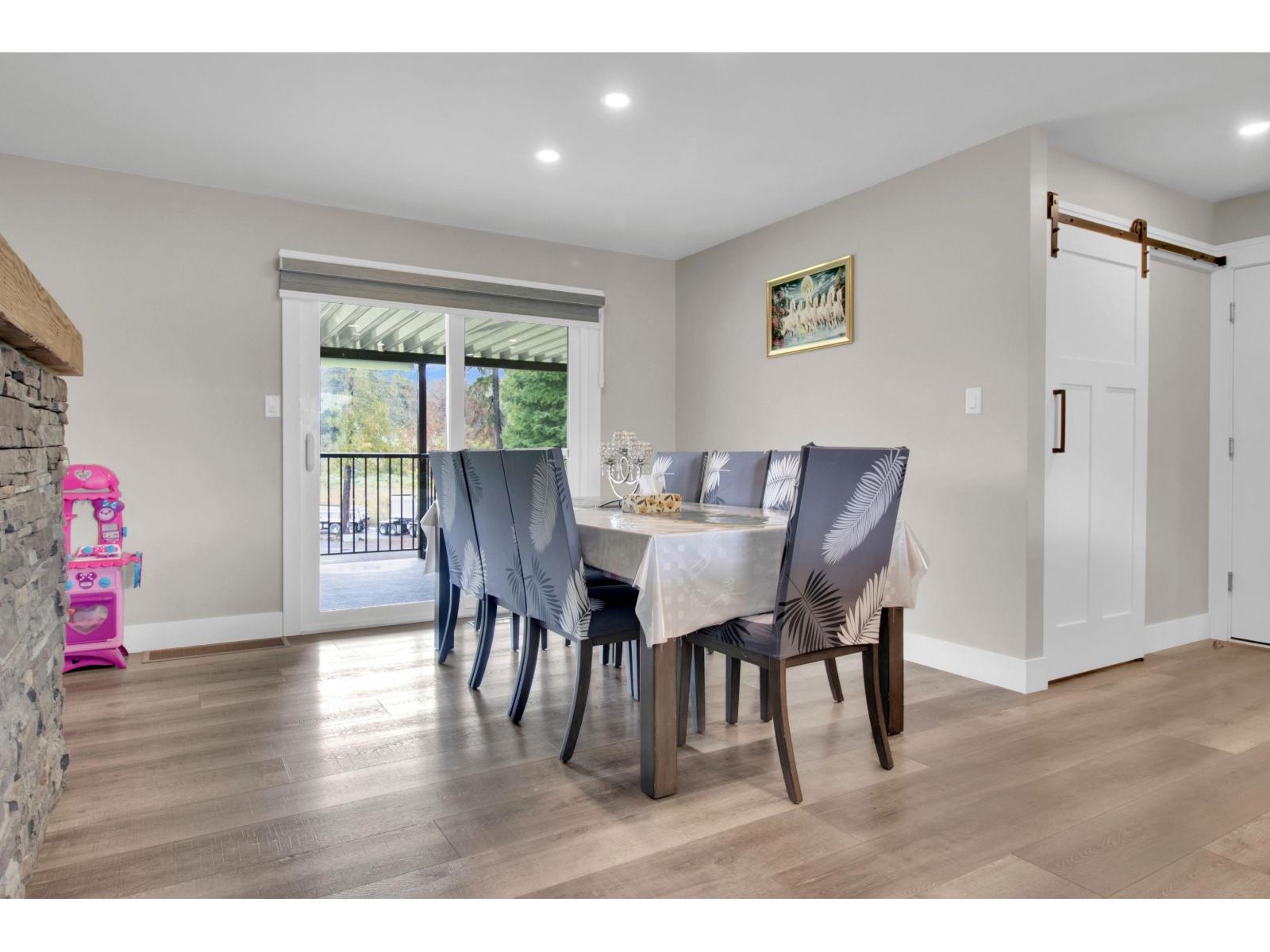 8972 DEWDNEY TRUNK ROAD, Mission