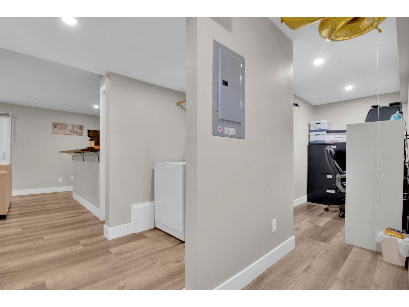 8972 DEWDNEY TRUNK ROAD, Mission