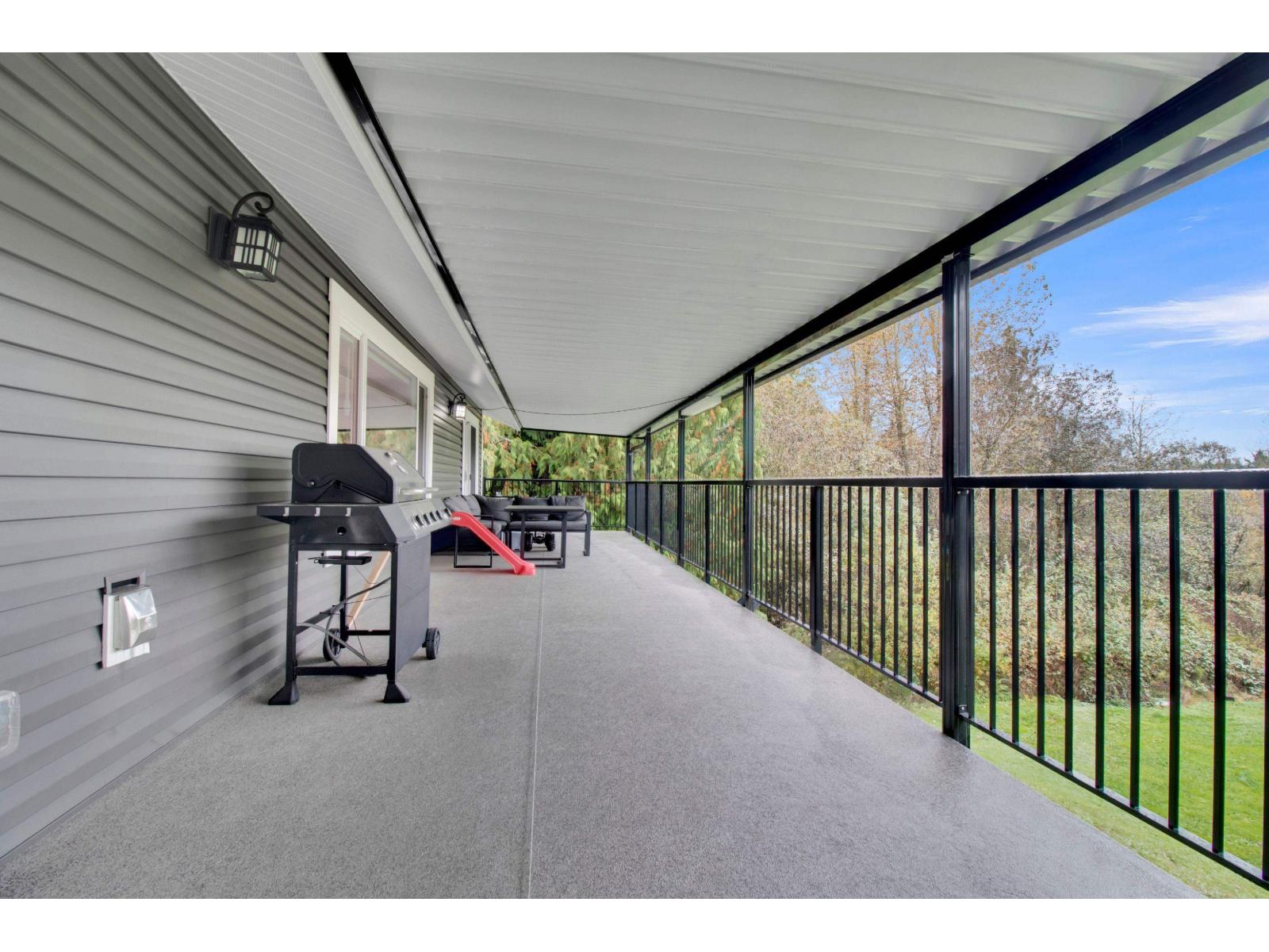 8972 DEWDNEY TRUNK ROAD, Mission