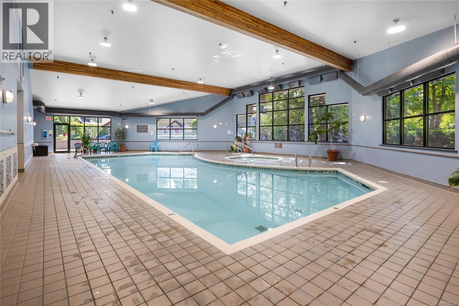 242 1130 Resort Dr, Parksville