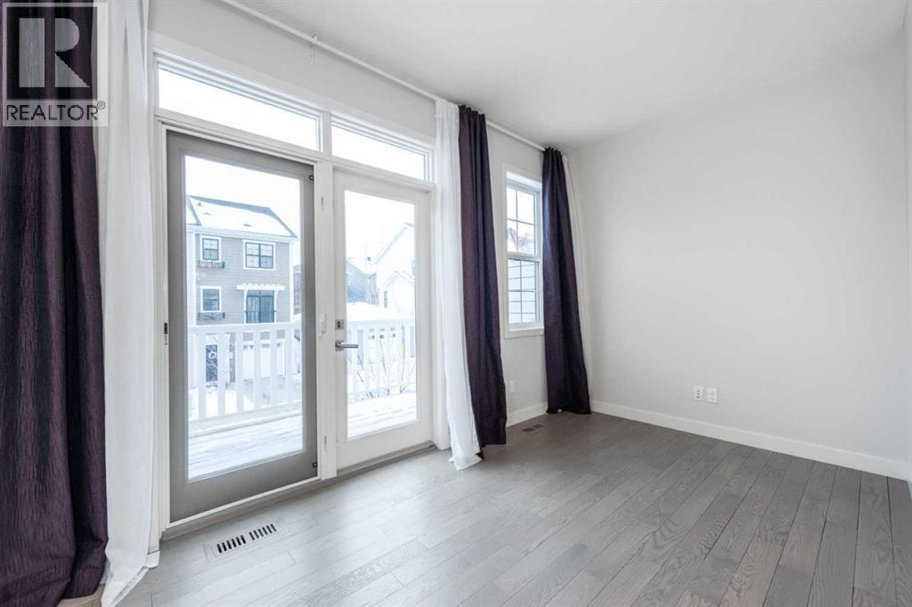 Single Family House 3 Level for Sale in  SHERWOOD Row NW Sherwood Calgary 