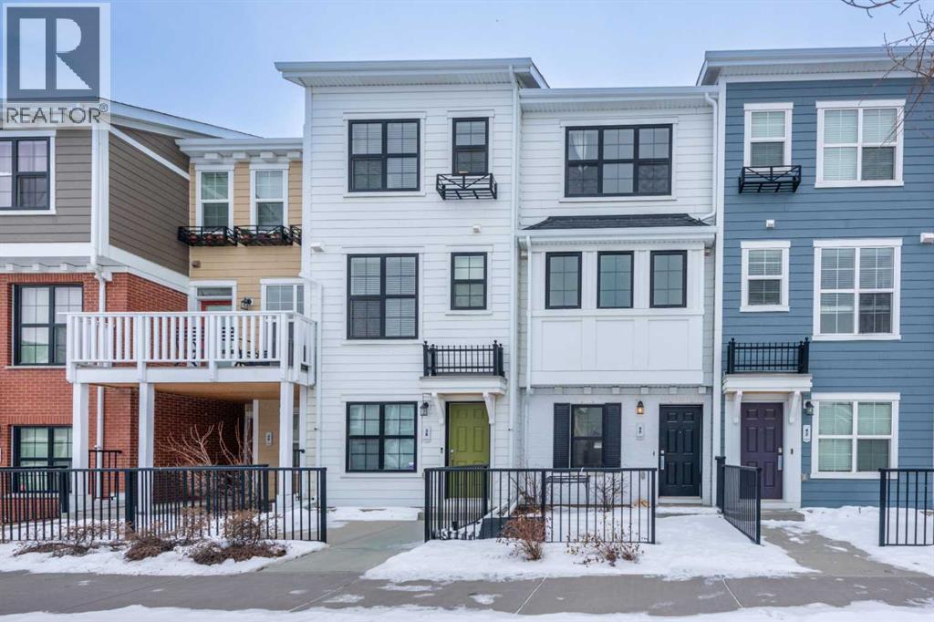 Single Family House 3 Level for Sale in  SHERWOOD Row NW Sherwood Calgary 