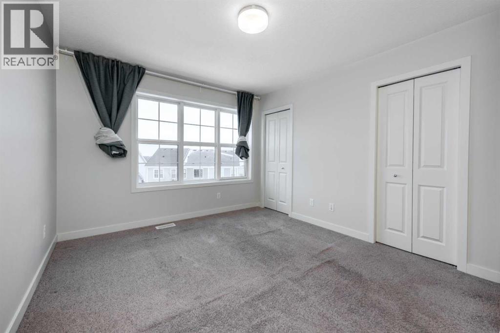 Single Family House 3 Level for Sale in  SHERWOOD Row NW Sherwood Calgary 