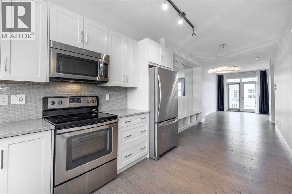 Single Family House 3 Level for Sale in  SHERWOOD Row NW Sherwood Calgary 