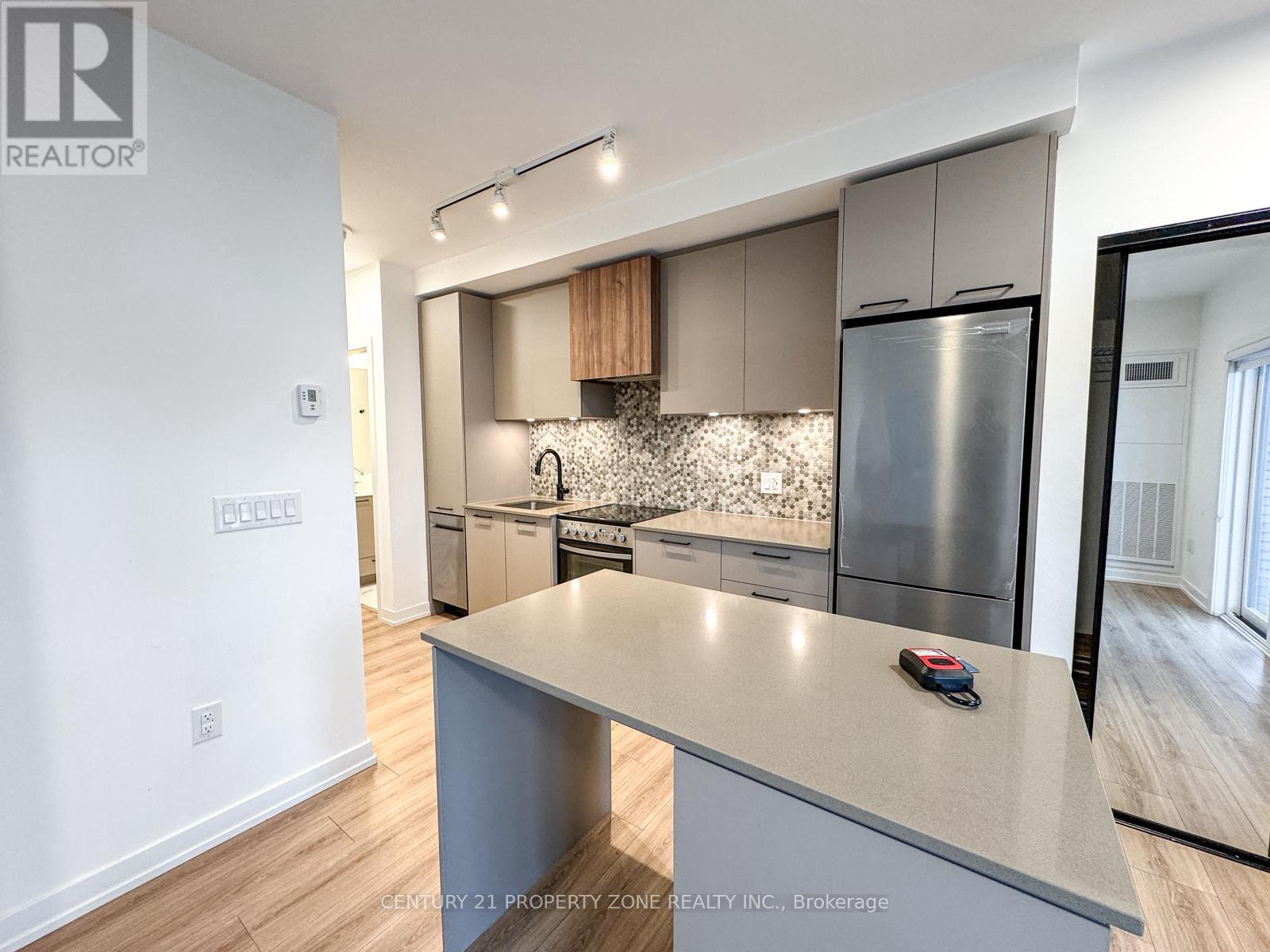 06 - 20 LAGERFELD DRIVE - Photo 4 of 24, Brampton (Northwest Brampton), Ontario