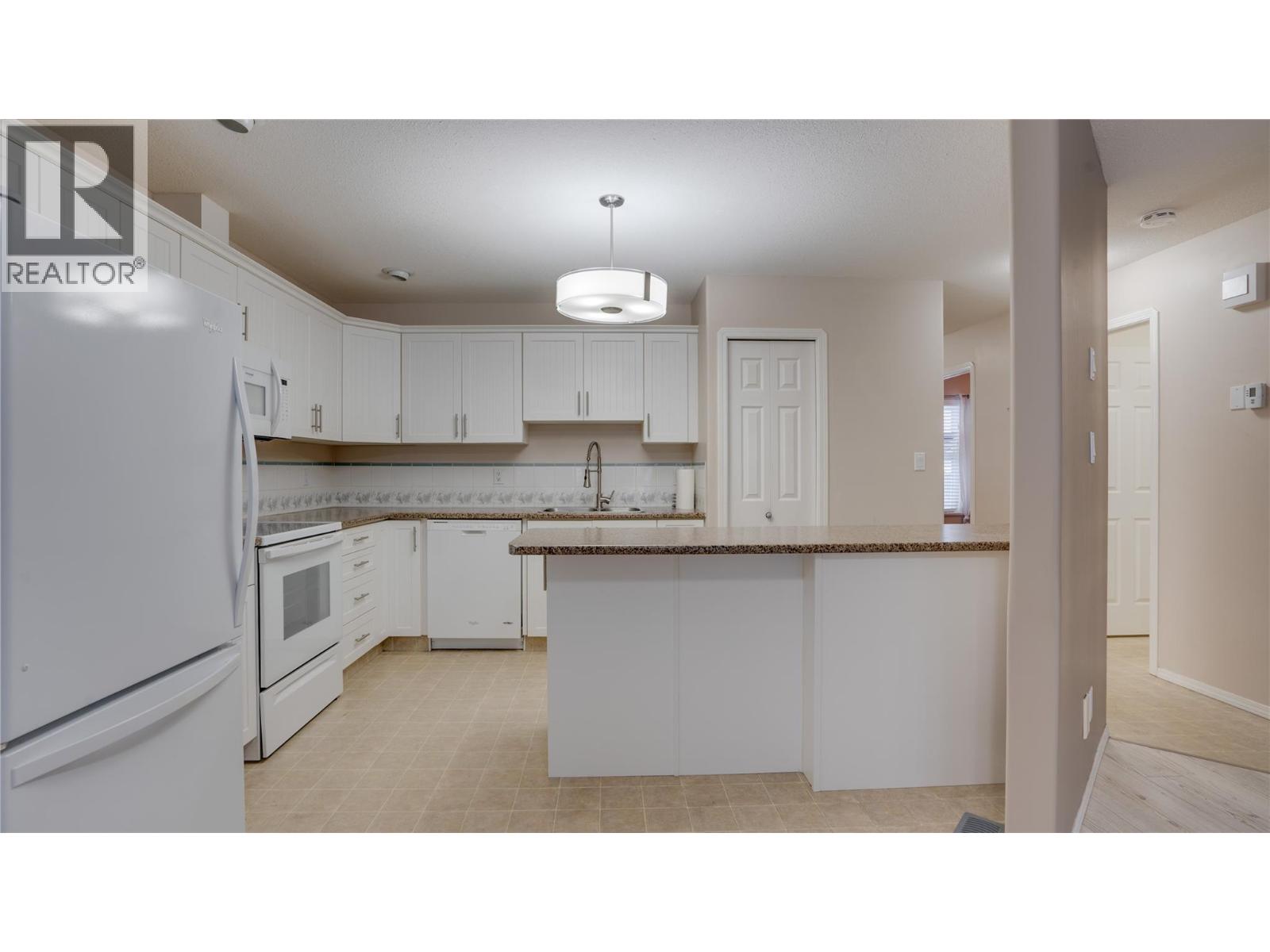 11 501 Kildonan Avenue, Enderby