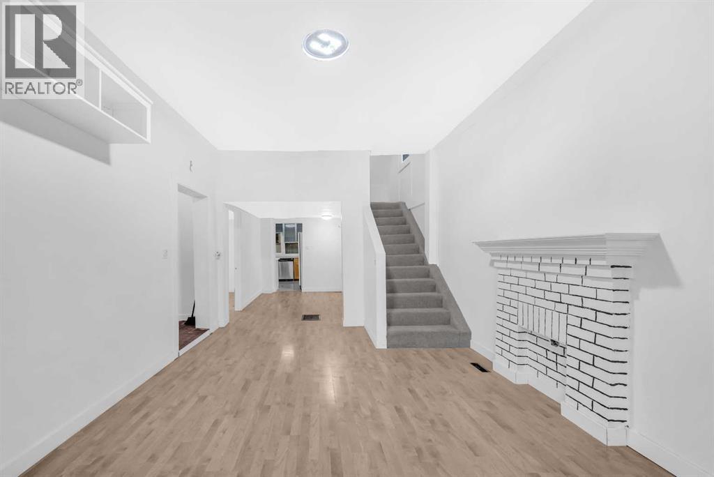 Single Family House for Sale in   Avenue Ramsay Calgary 