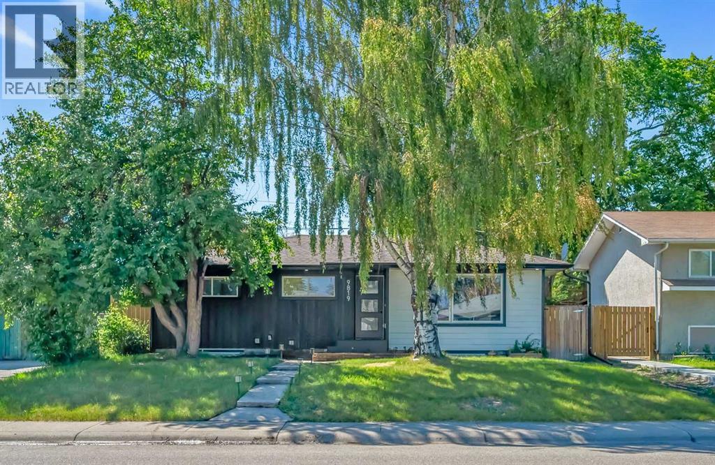 Single Family House Bungalow for Sale in   Street SE Acadia Calgary 