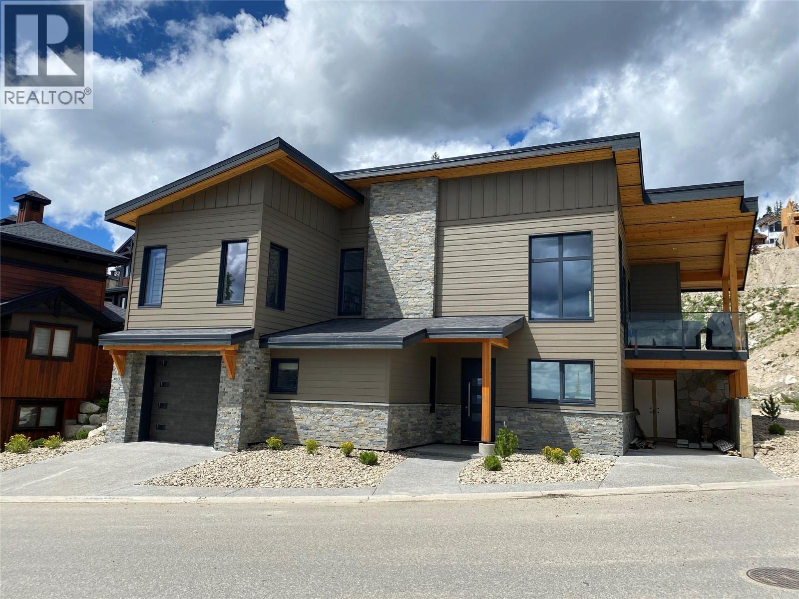  375 Feathertop Way, Big White