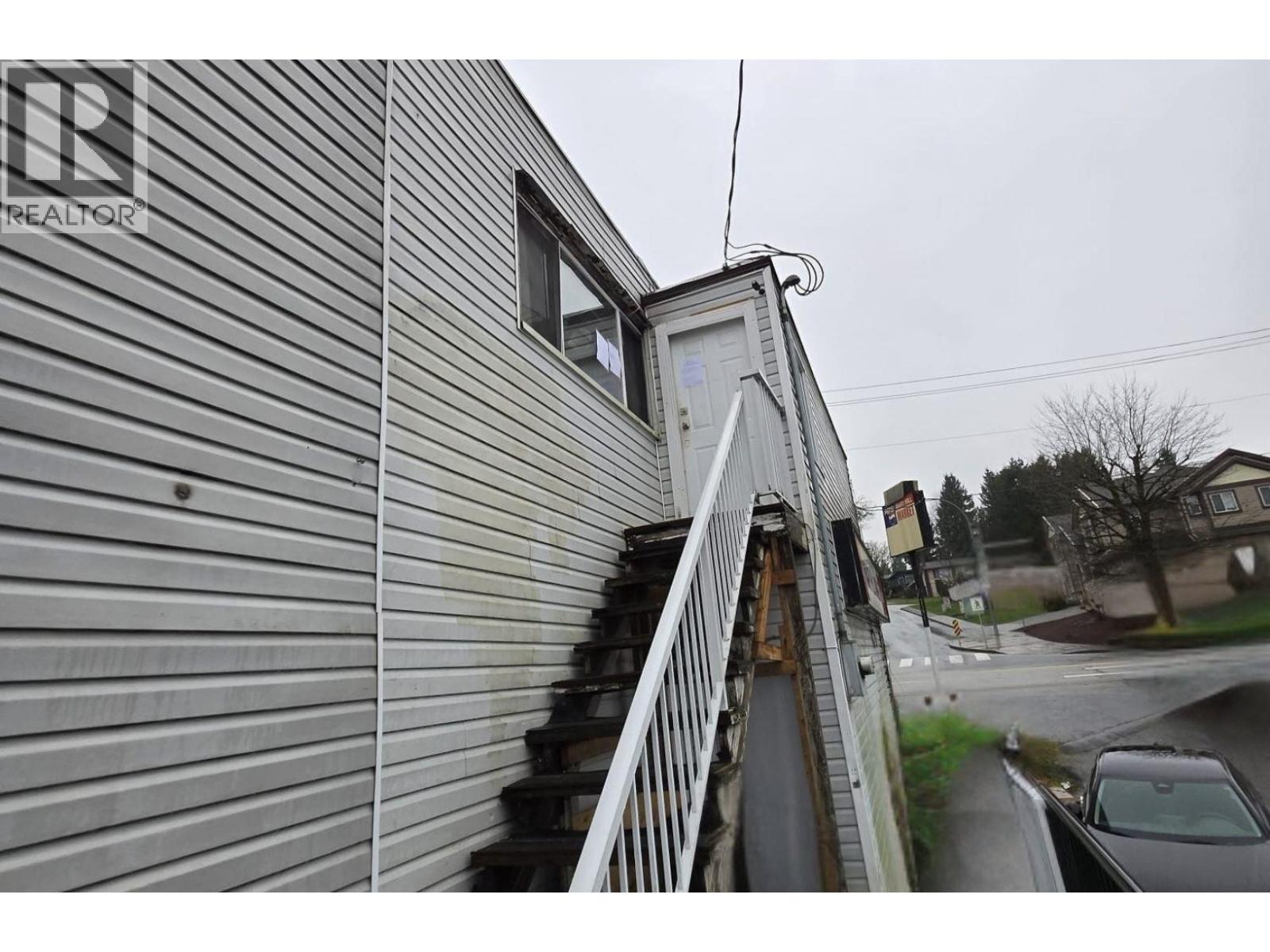 1985 PITT RIVER ROAD, Port Coquitlam
