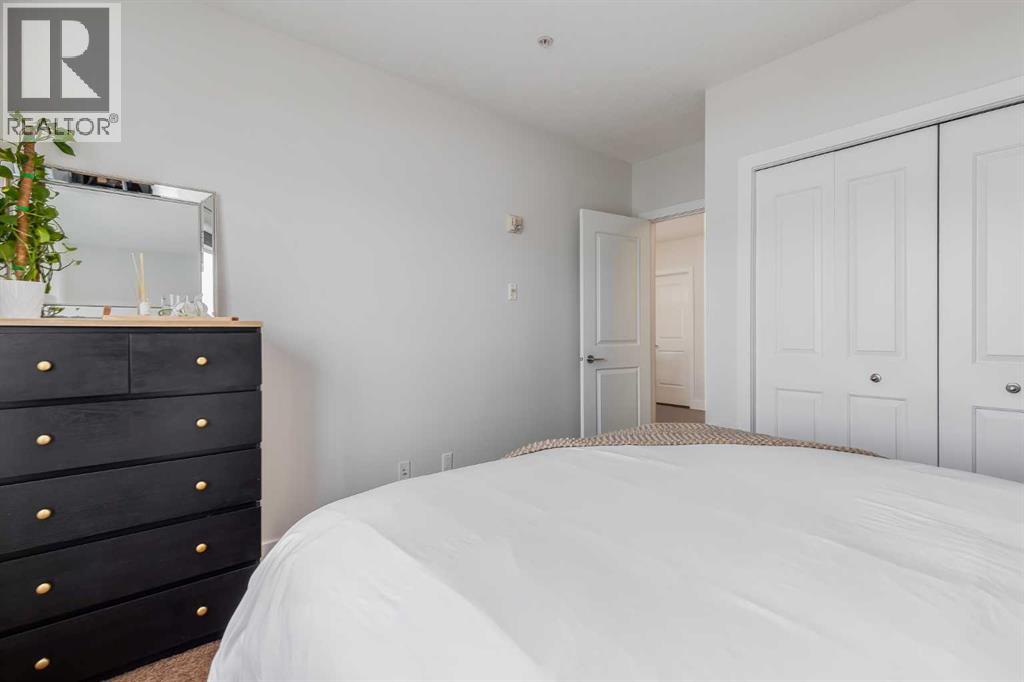 Single Family House for Sale in    Street NW Montgomery Calgary 